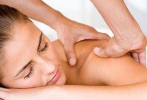 Massage with cervical osteocondrosis